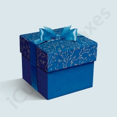 Rigid gift boxes in Canada