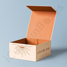 Collapsible Rigid Boxes