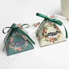 pyramid boxes
