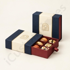 luxury sushi box with divider
